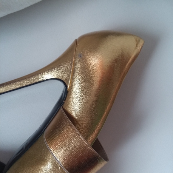 D&G Vintage Gold Peep Toe Leather Heels Size EU36 - Picture 8 of 15